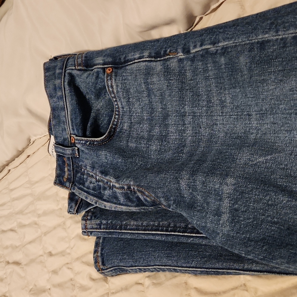 Aritizia Denim Forum Arlo high rise straight leg jean 28 L size 24